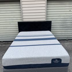 Queen Memory Foam Bed Set With Headed & Medal Frame (Delivery Available!)