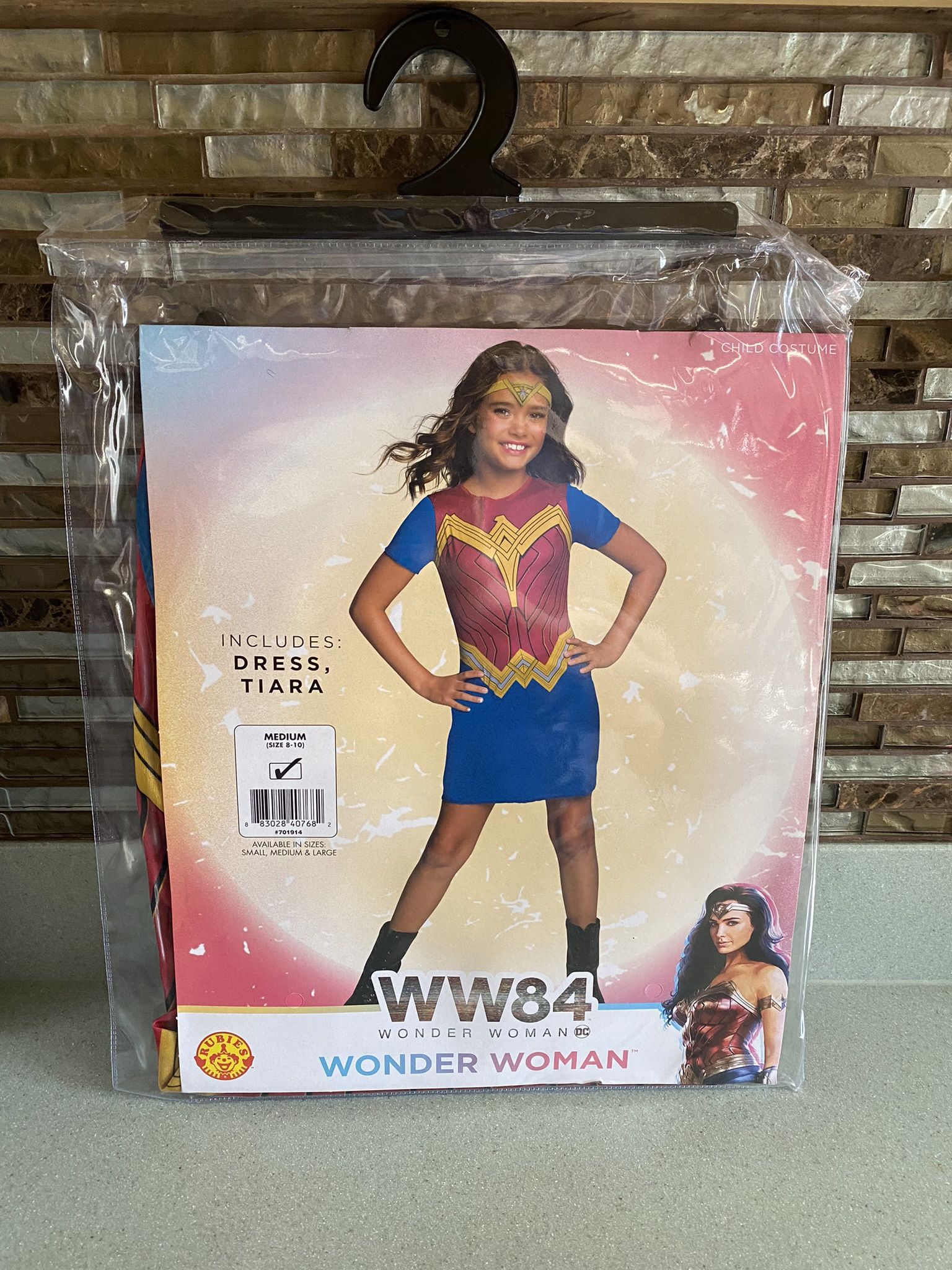 BRAND NEW CHILD WONDER WOMAN MEDIUM 8-10