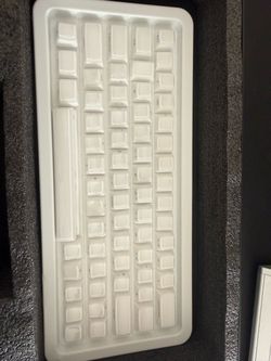 Wooting 60HE Gaming Keyboard – Custom Keycaps + Free Extra Keycap Set