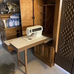 Zinger Sewing Machine 