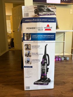New Bissell PowerForce Helix Vacuum Cleaner