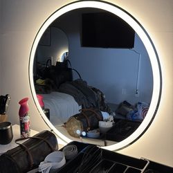 Led round mirror