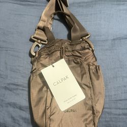 CALPAK Water Bottle Holder in Walnut