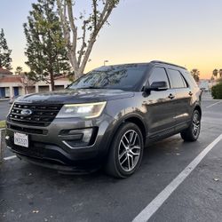 2016 Ford Explorer