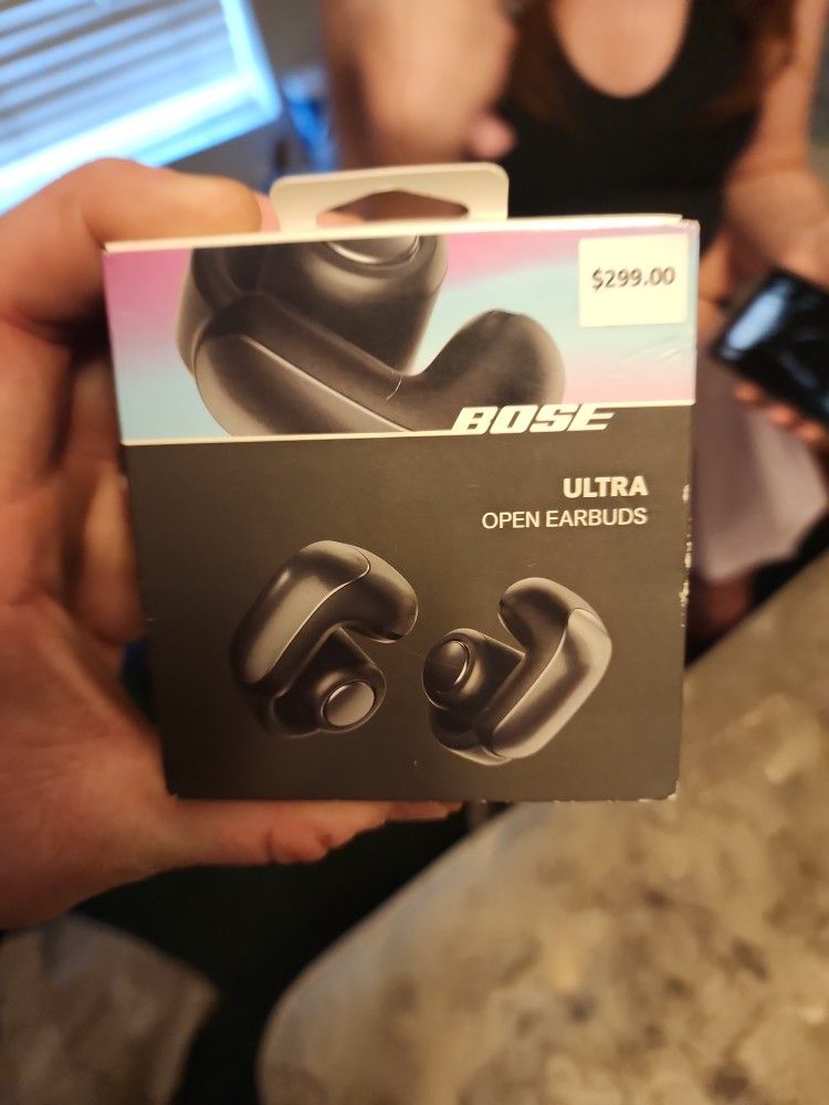 Bose Ultra Open Earbuds