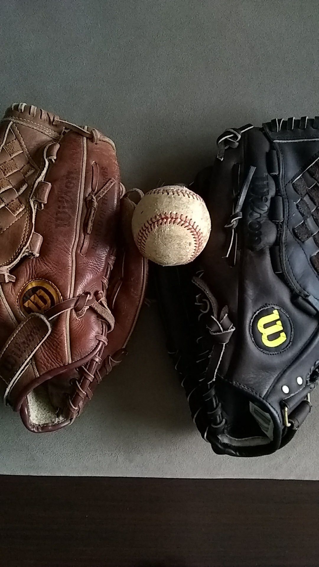 Baseball glove, wilson mitt