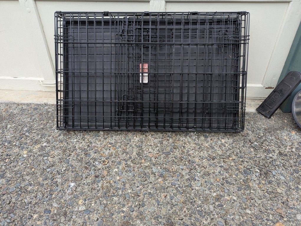 Metal Dog Crate 36 In Long