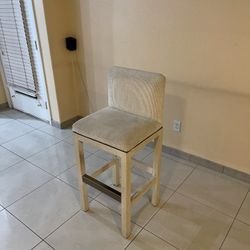 Bar Stool / Chairs / Kitchen Table Chairs