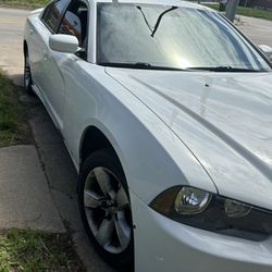 2011 Dodge Charger 