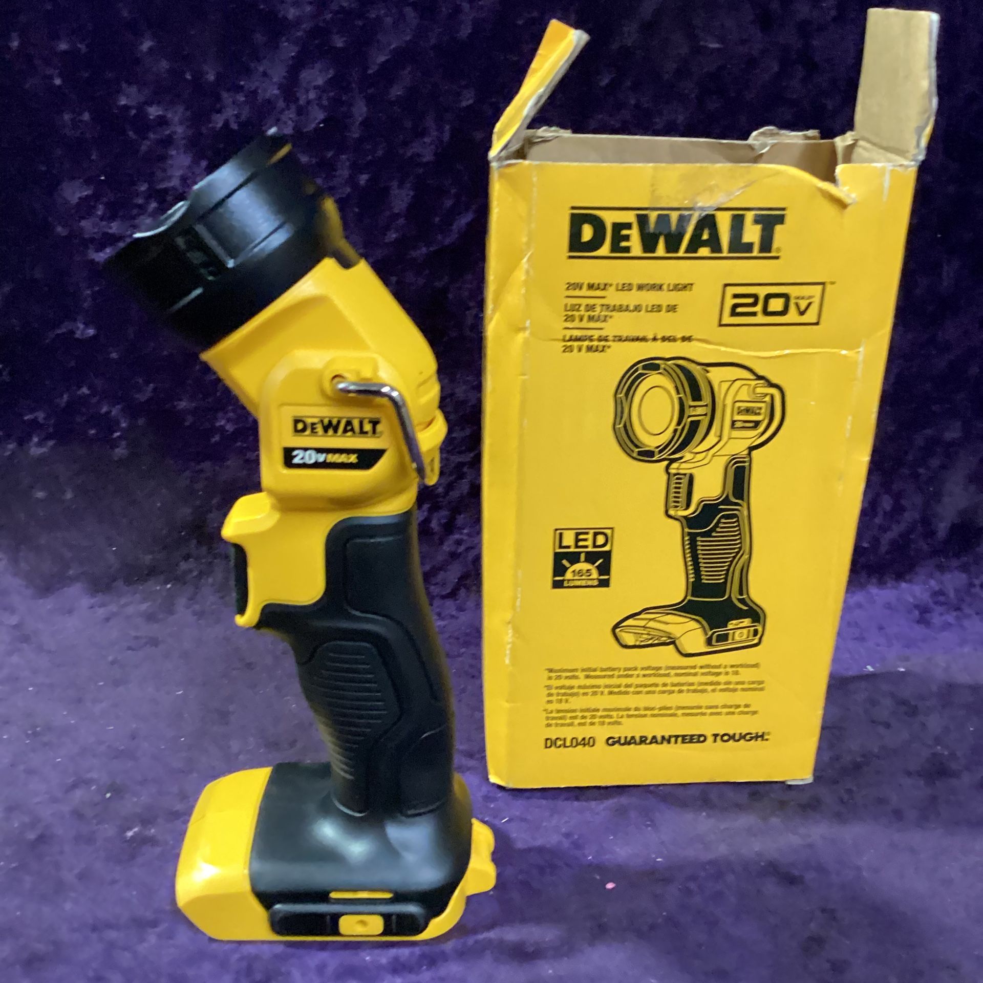 🧰🛠DEWALT 20V MAX Cordless LED Work Light NEW!(Tool Only) $60!🧰🛠