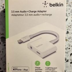 Belkin 3.5 Mm Audio + Charge Adapter For Iphone/Ipad