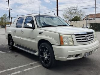 2003 Chevrolet Escalade EXT Pick Up Truck Clean Title