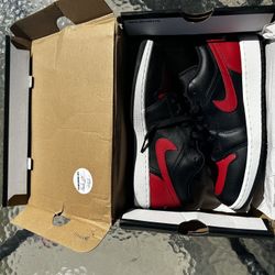 Air Jordan 1 Low