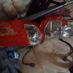 Toyota tundra Truck Back Lights For Parts $20