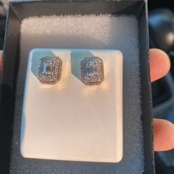 Baguette Dimond Halo Earrings