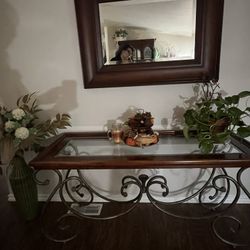 ✨ Beautiful Console Table + Mirror Set – Must Go!