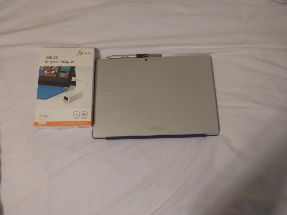 SURFACE PRO 3 WITH ACCESSORIES