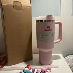 Stanley cups 40 Ounce With A Straw Topper