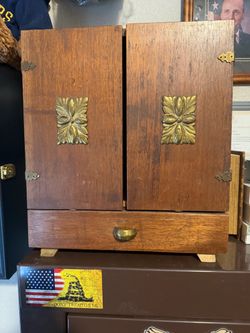 Vintage hide a bar