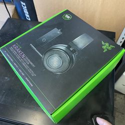 Razer Kraken Tournament Edition Wired Gaming Headset With Audio Controller