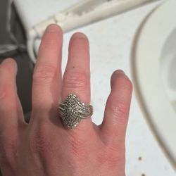 Beautiful Cluster Ring 