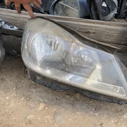 Mercedes Benz C Class  Coupe C250 C300 Headlight Right Passenger Side 