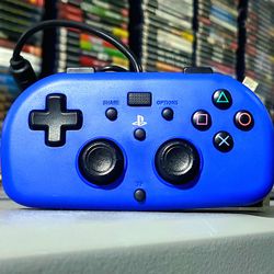 *HORI* PS4 Controller (Wired Gamepad, Blue) *TRADE IN YOUR OLD GAMES/TCG/COMICS/PHONES/VHS FOR CSH OR CREDIT HERE*