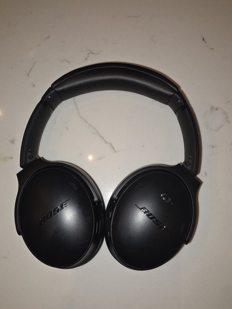Bose - QuietComfort Wireless Noise Cancelling Over-the-Ear Headphones