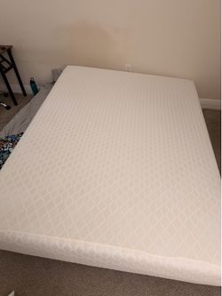 Memory foam Mattress queen  size