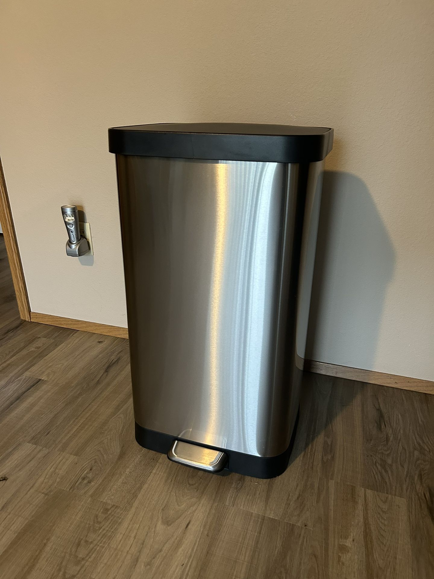 New Garbage Can