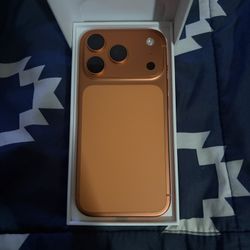 Apple iPhone 17 Pro 256GB Cosmic Orange AT&T