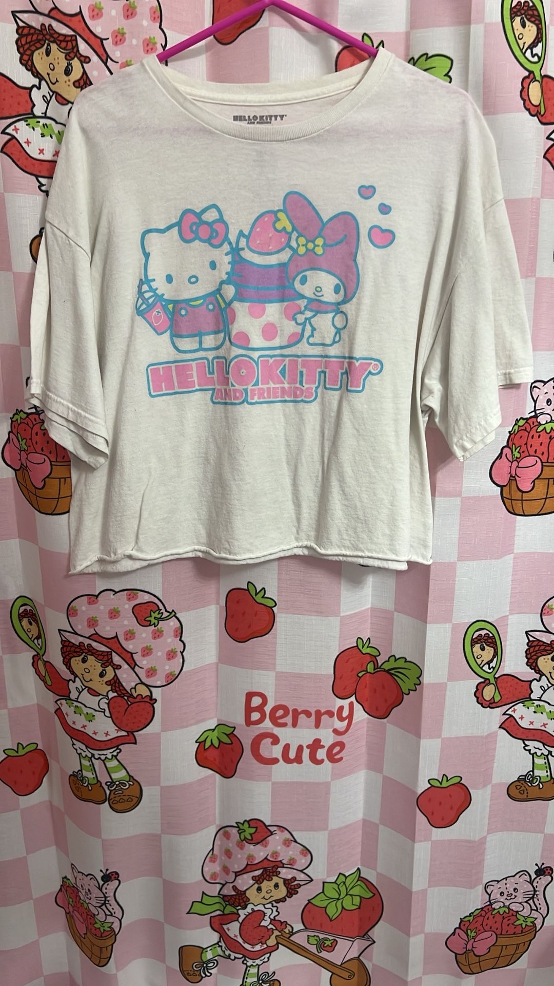 Hello Kitty shirt XL