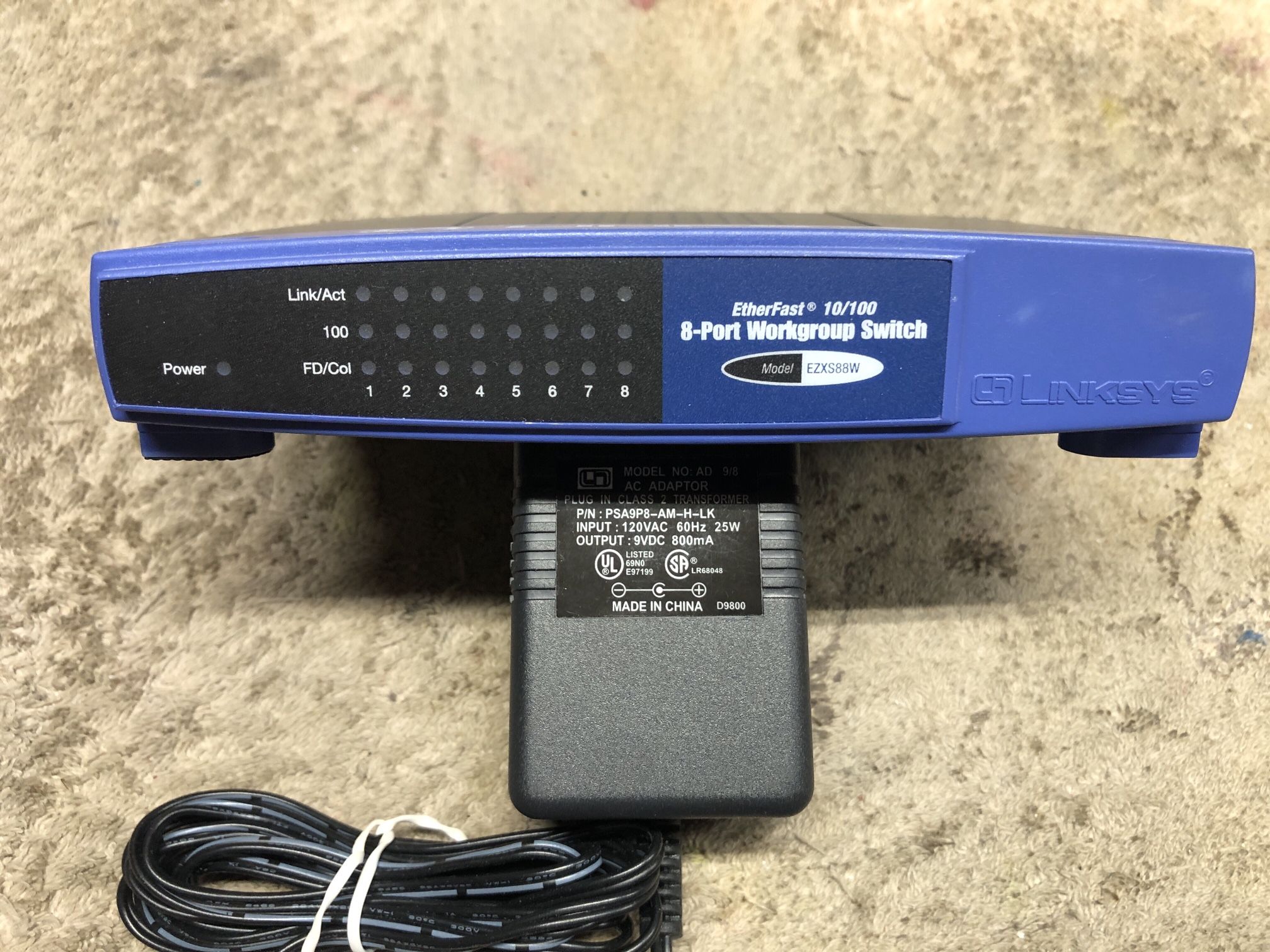 Linksys EZXS88W V3.0 10/100 8-Port Workgroup Network Switch