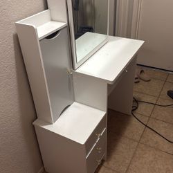 Vanity 