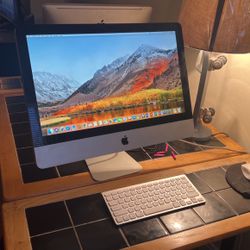 iMac 21.5 2010 i5 8gb Ram 500 Drive 
