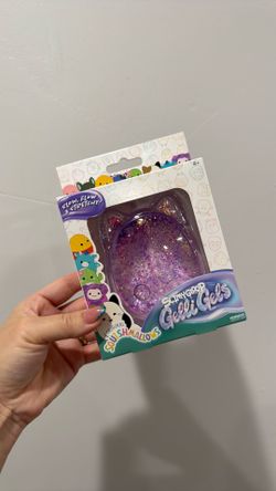 Squishmellow purple squishy💜