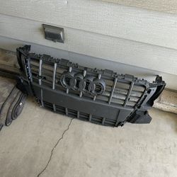 2009 Audi A5 Front Grill 