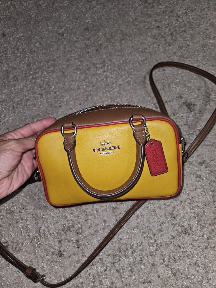 Coach Shoulder Bag 