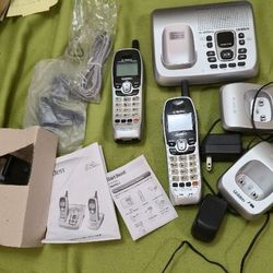 Uniden EXAI 8580 Cordless Digital Answering System w/ Handset Speakerphone Works