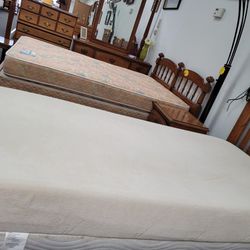 Twin Dream Collection Mattress And Box Spring 