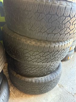 275/60R20 4 used tires  good year wrangler