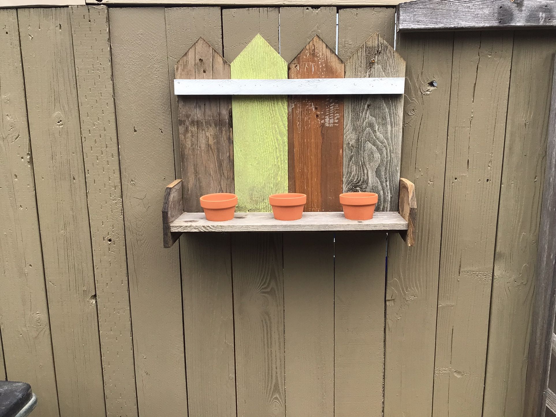 Wall Hanging Flower Pots . 