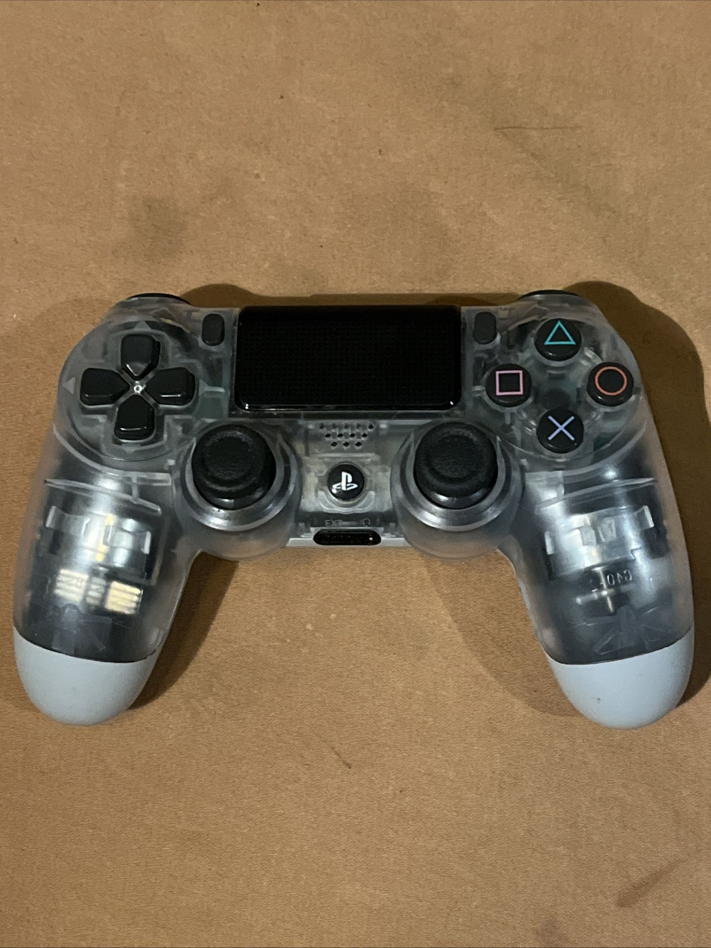 Sony PlayStation PS4 DualShock Controller Crystal Clear(2