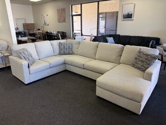 Large Light Gray Sectional Sofa with Chaise