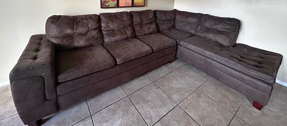 Brown sectional couch