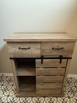 Tv stand