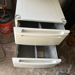 2  / 27”  LG Washer And Dryer Pedestal /storage Drawer 