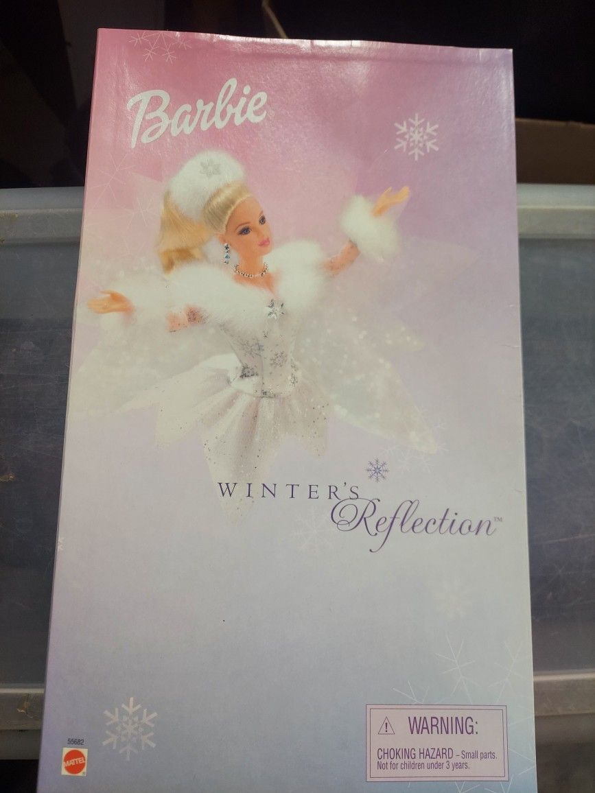 Barbie 2002 Winter Reflection 