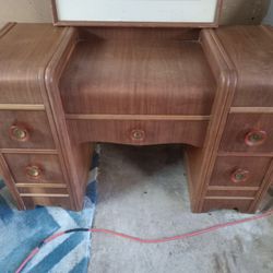Waterfall Vanity Awesome Condition 1930s