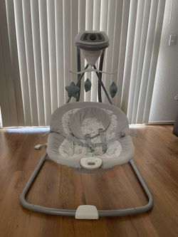 Graco Simple Sway Swing Like New $45